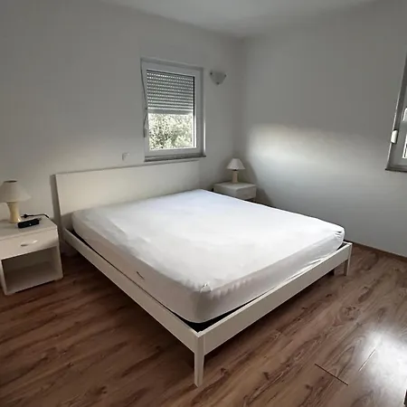 Apartment Milna Dante *
